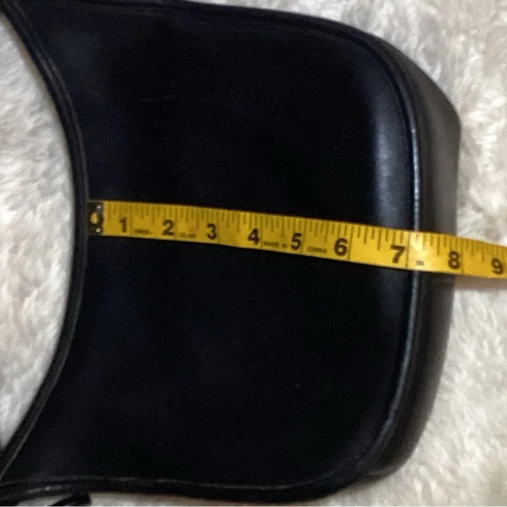 Vintage Coach Janice Legacy All Leather Crossbody Shoulder Bag 9950